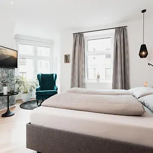 Apartment Center-apartment - Grosse Im Stadtzentrum In Perfekter Lage, Innsbruck