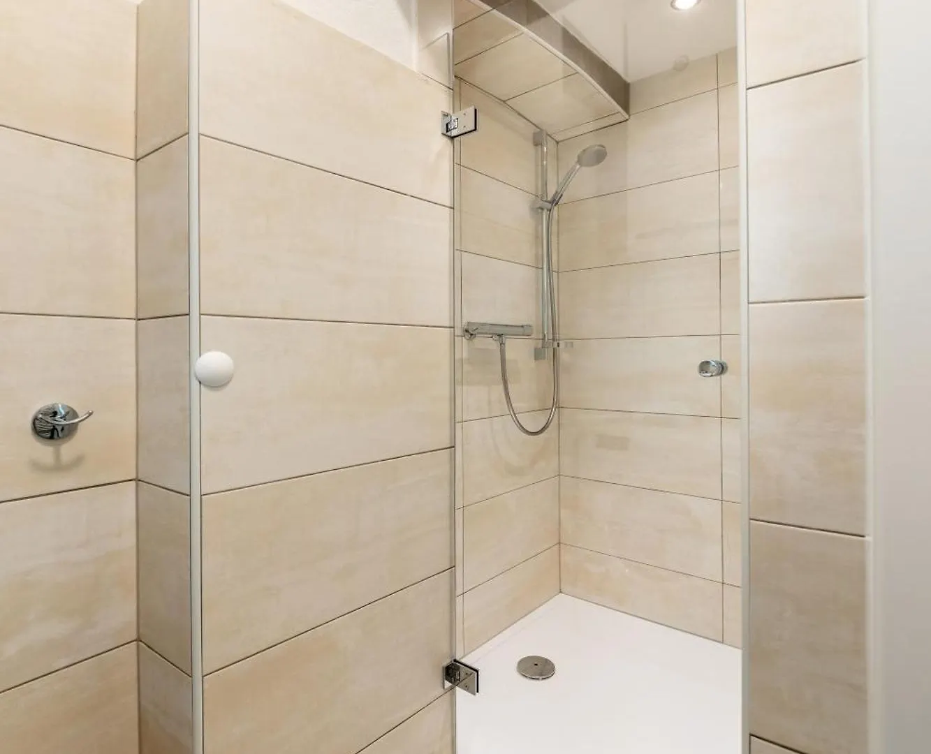 Apartment Das Sill By Inncomer Innsbruck Austria